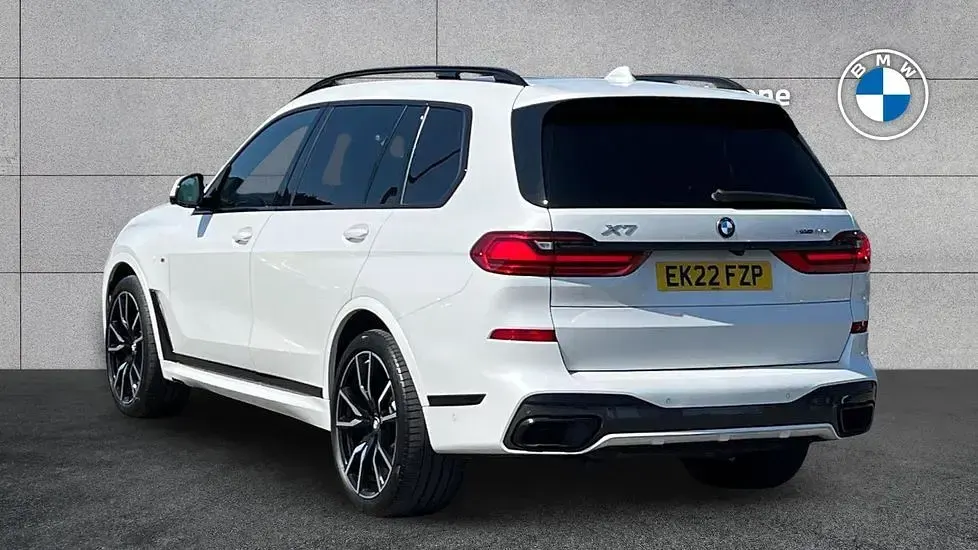 Used BMW X7 M Sport 335 HP (246 kW) 2022 White SUV