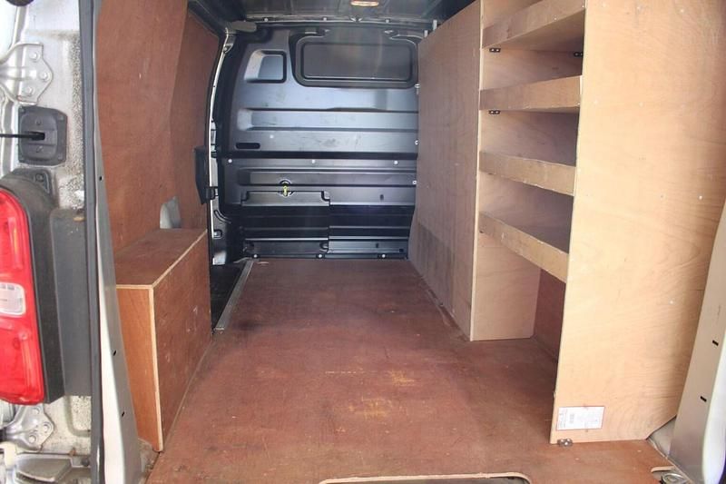 Used Citroën Dispatch 2019 Silver MPV