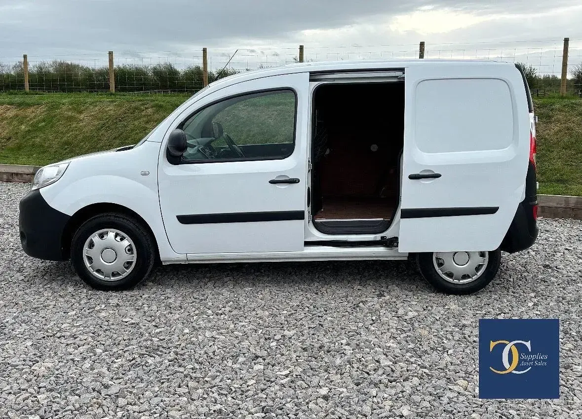 Used Renault Kangoo Business 2019 White MPV