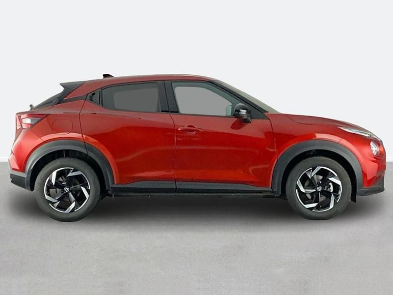 Used Nissan Juke N-Connecta 2022 Red SUV