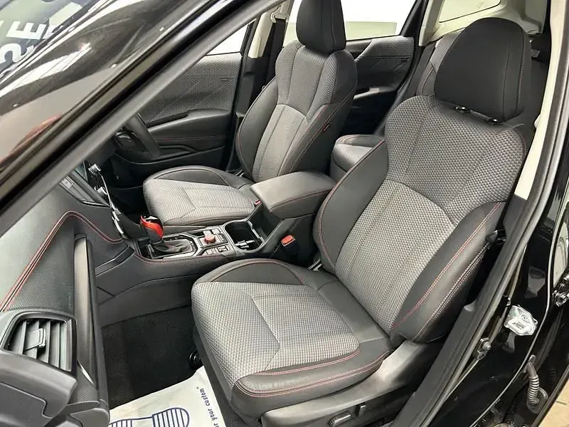 Używany Subaru Forester Sport 2024 Czarny SUV