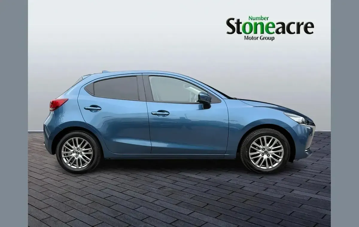 Used Mazda 2 Inclusive 88 HP (64 kW) 2022 Blue Hatchback