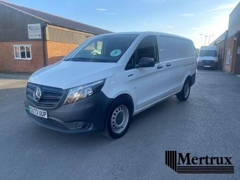 Used Mercedes e-Vito Progressive 85 kW (116 HP) 2024 White MPV