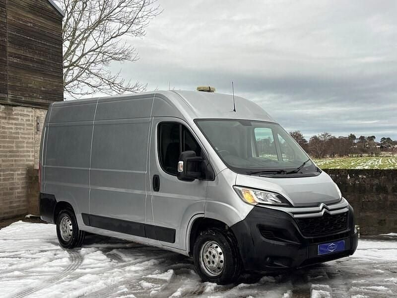 Used Citroën Relay 130 HP (95 kW) 2019 Silver Van