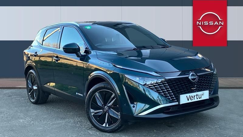 Green Used 2024 Nissan Qashqai Tekna SUV | £30,635 (Expensive) - Image 1/3
