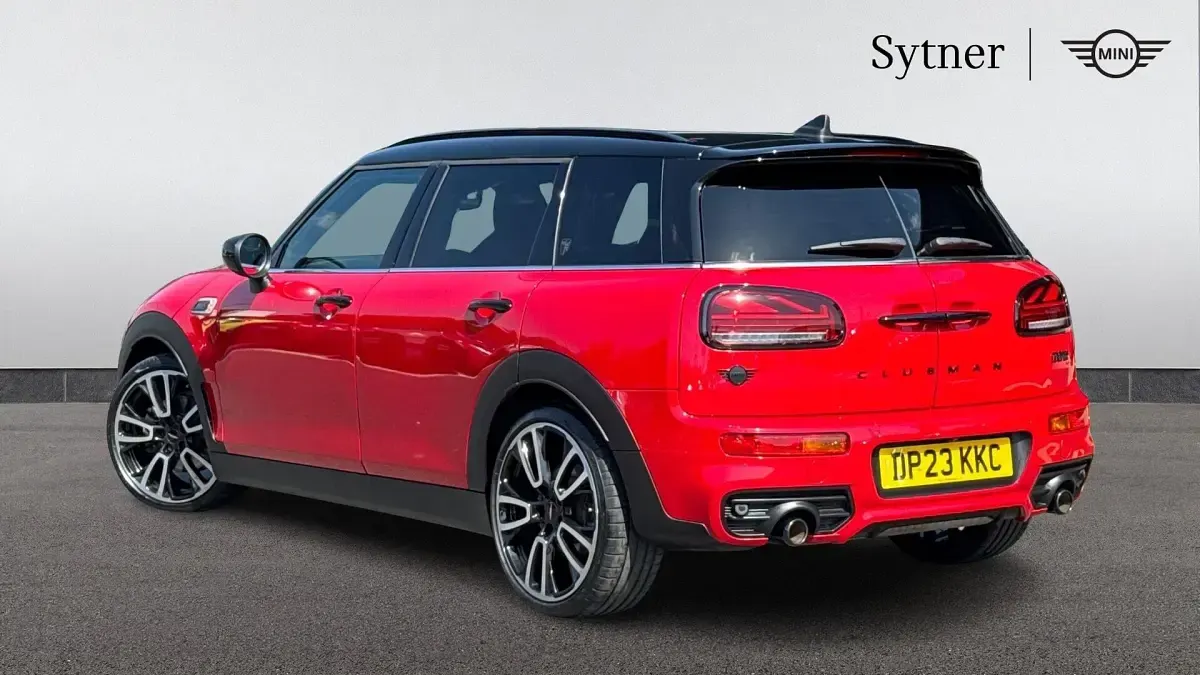 Used Mini Cooper S Clubman Sport 176 HP (129 kW) 2023 Red Estate