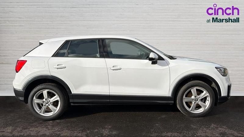 Used Audi Q2 Sport 116 HP (85 kW) 2019 White SUV