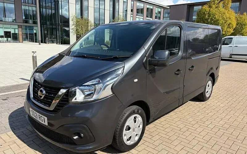 Used Nissan NV300 Acenta 120 HP (88 kW) 2021 Van