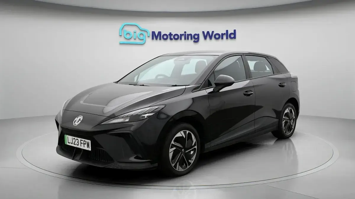 Used MG MG4 EV SE 319 kW (435 HP) 2023 Black Hatchback