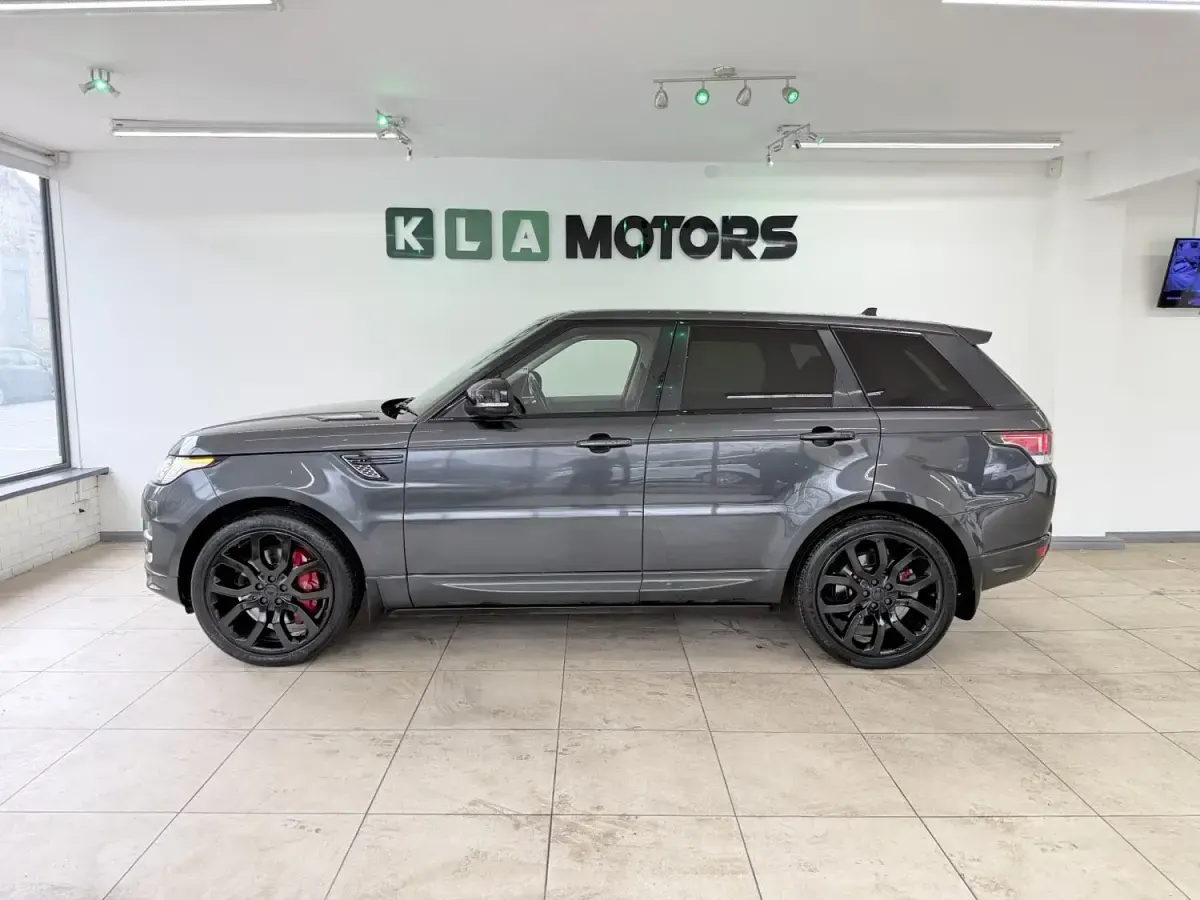 Usado Land Rover Range Rover Autobiography Dynamic 306 CV (225 kW) 2016 Gris SUV