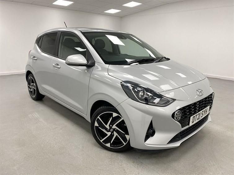Used Hyundai i10 Premium 2021 Silver Hatchback
