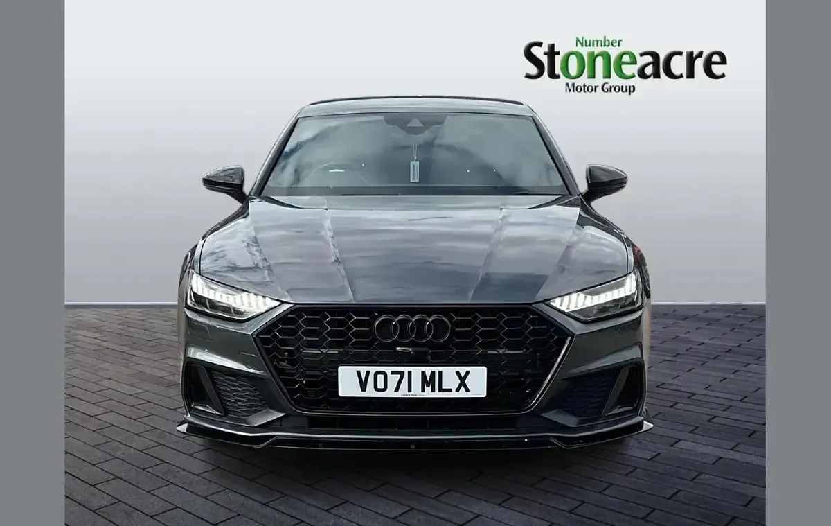 Usado Audi A7 S-Line 245 HP (180 kW) 2021 Cinzento Sedan