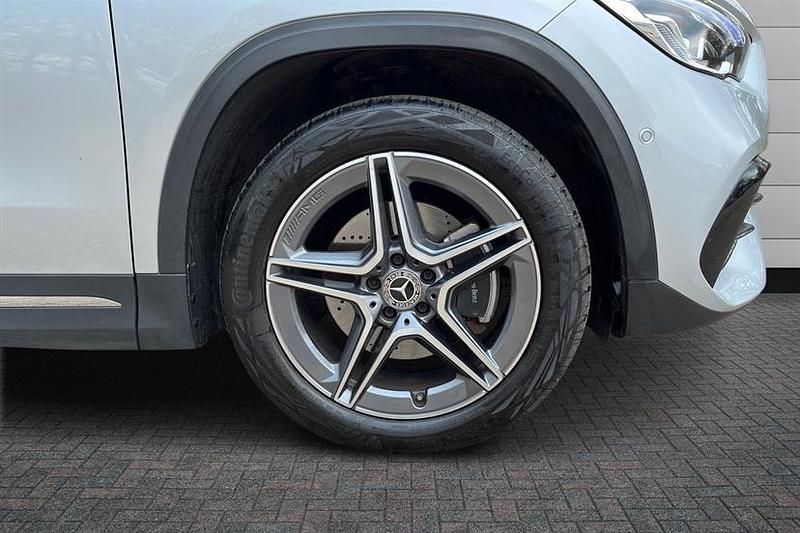 Used Mercedes GLA250 Premium 218 HP (160 kW) 2022 Silver SUV