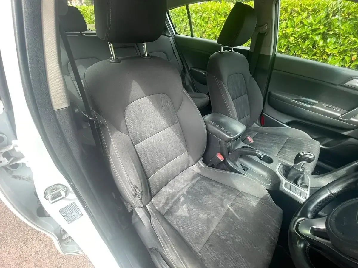 Used Kia Sportage 130 HP (95 kW) 2016 White SUV