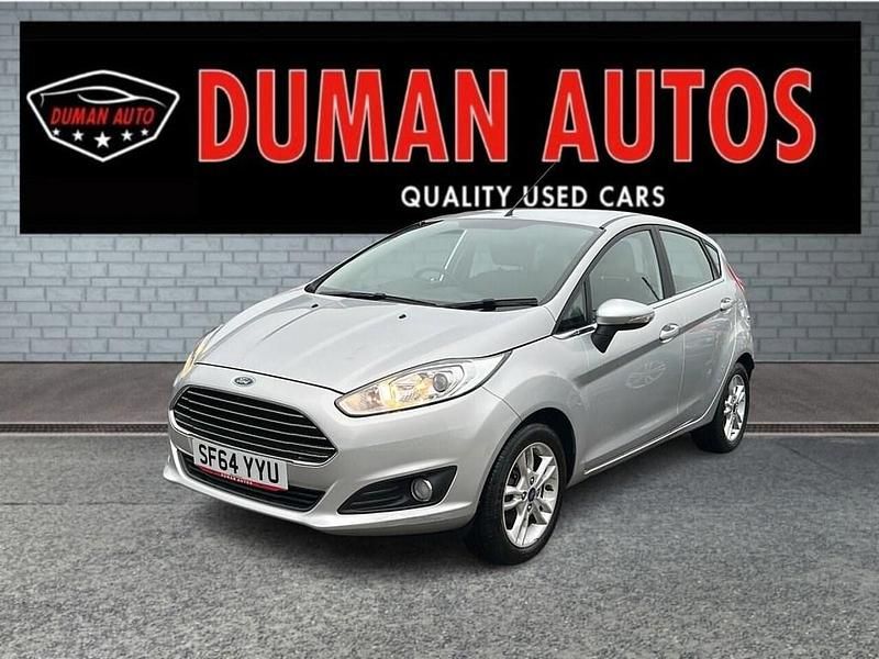 Used Ford Fiesta Zetec 100 HP (73 kW) 2014 Silver Hatchback