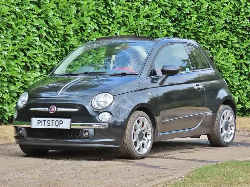 Used Fiat 500 Lounge 85 HP (62 kW) 2012 Black Cabriolet