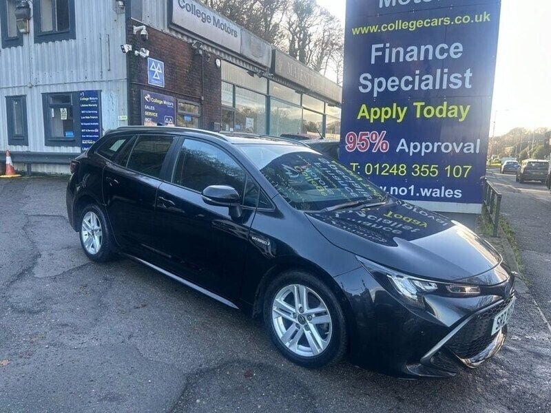 Black Used 2021 Toyota Corolla Estate | £18,995 (Good price) - Image 1/4