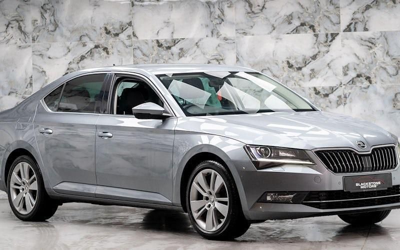 Grey Used 2019 Skoda Superb SE L Executive Hatchback | £13,489 (Good price) - Image 1/4