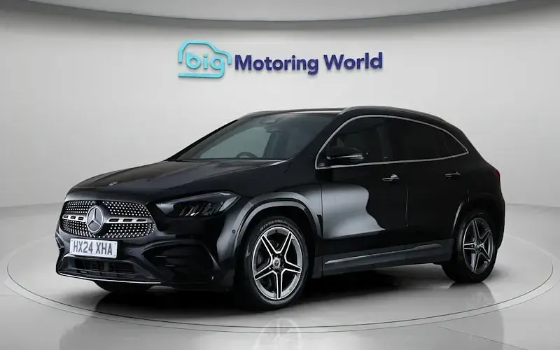 Usado Mercedes GLA200 Executive 163 HP (119 kW) 2026 SUV