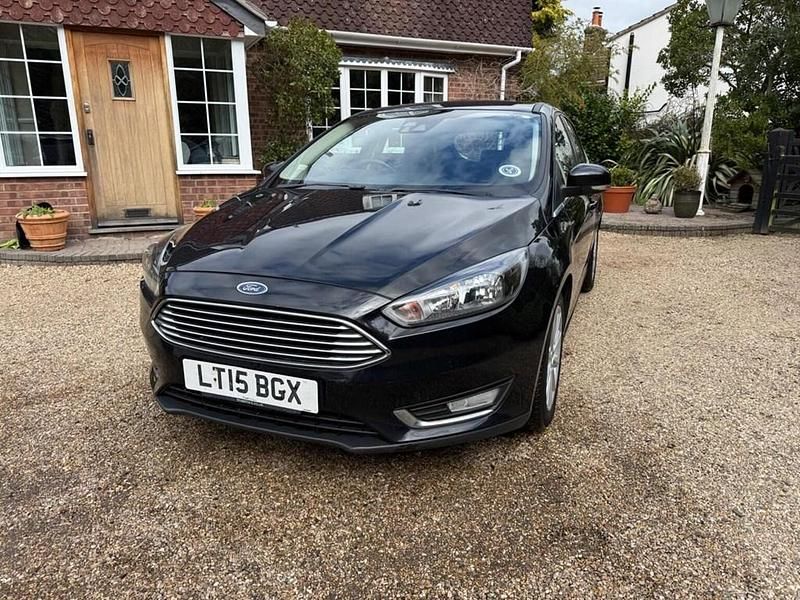 Used Ford Focus Titanium 2015 Black Hatchback