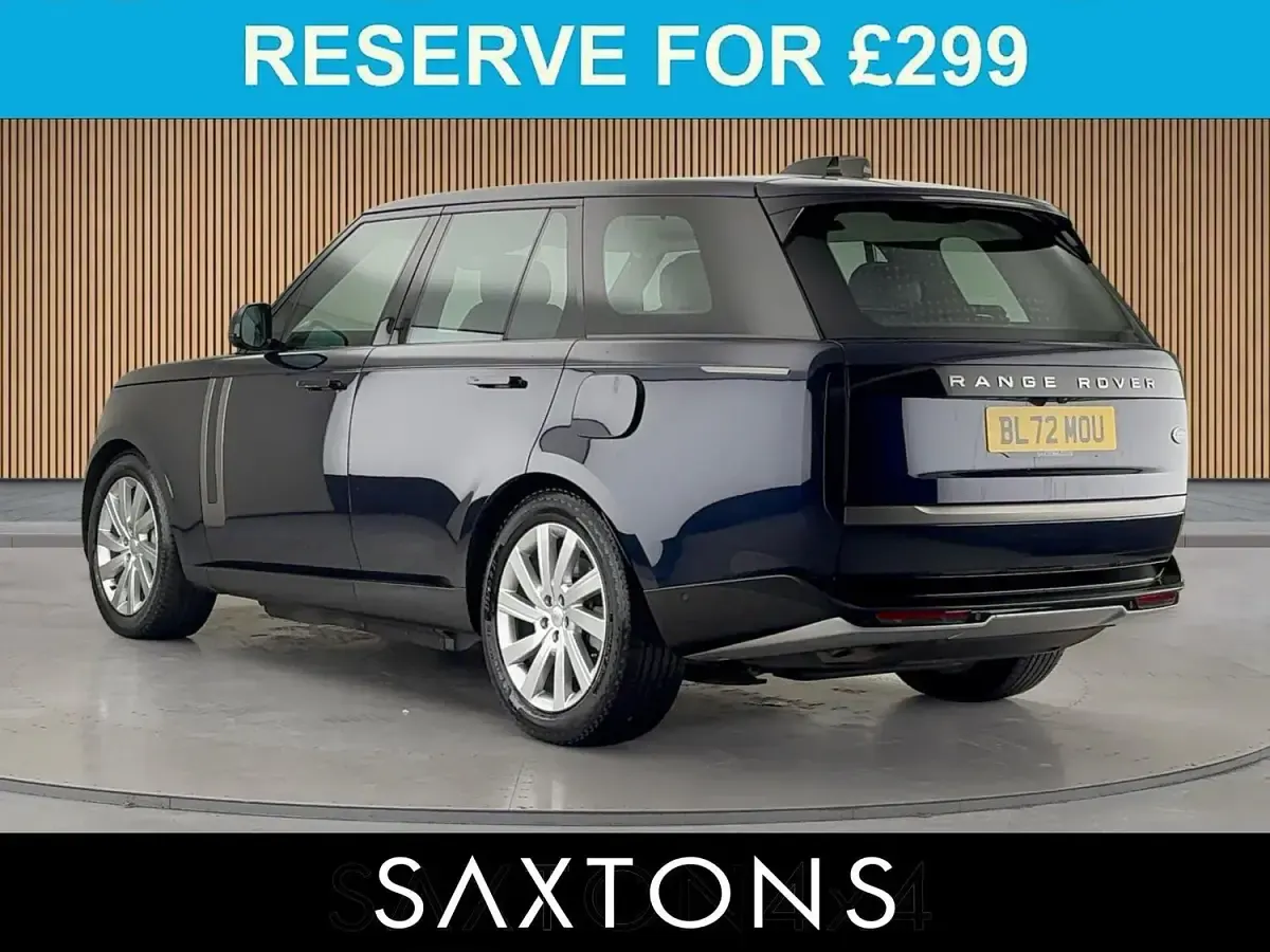 Used Land Rover Range Rover SE 441 HP (324 kW) 2022 Portofino blue SUV
