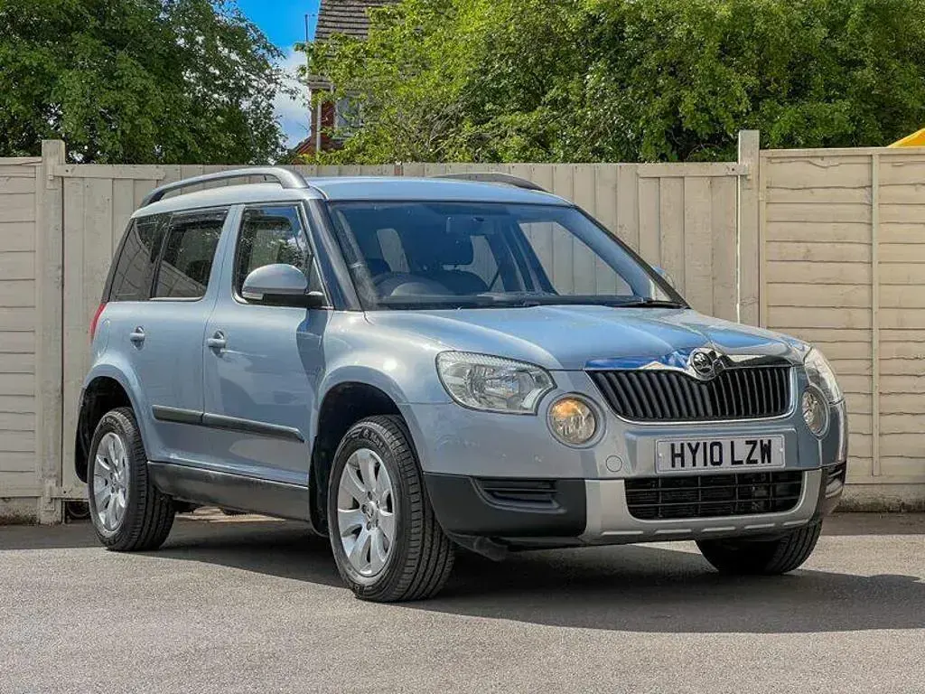 Used Skoda Yeti 110 HP (80 kW) 2010 Blue SUV