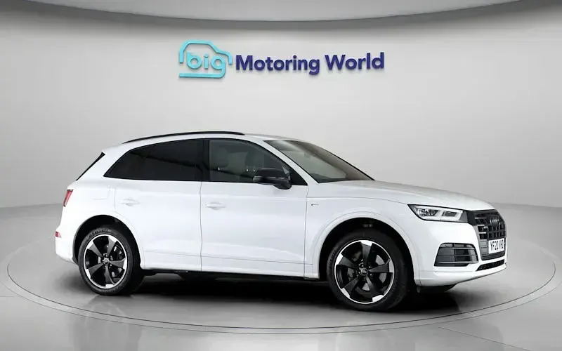 Used Audi Q5 Black Edition 190 HP (139 kW) 2020 White SUV