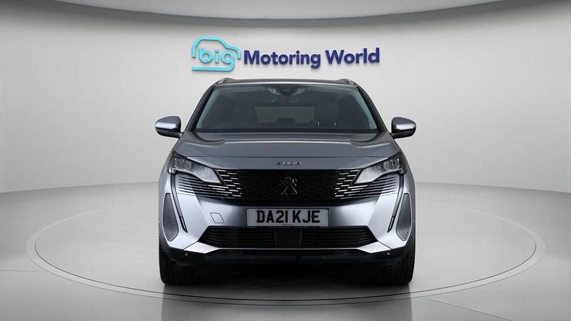 Used Peugeot 5008 Allure Premium 129 HP (94 kW) 2021 Grey SUV
