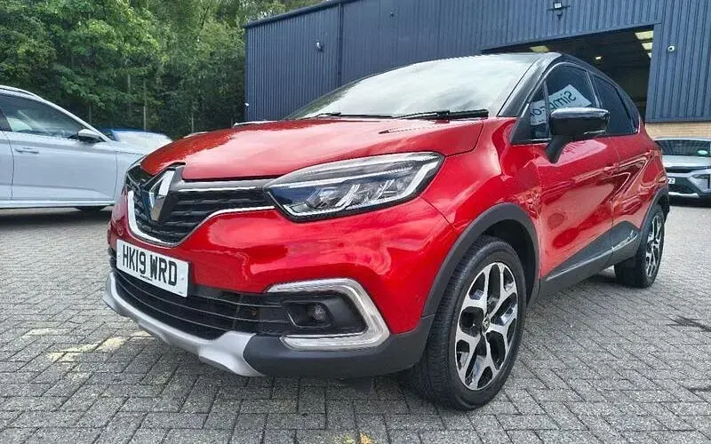 Used Renault Captur GT-Line 90 HP (66 kW) 2019 SUV