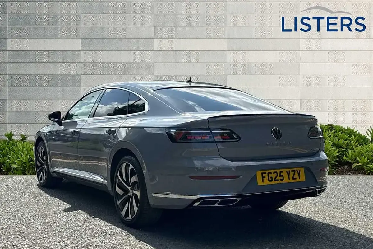 Used VW Arteon R-line 218 HP (160 kW) 2025 Moonstone grey Estate