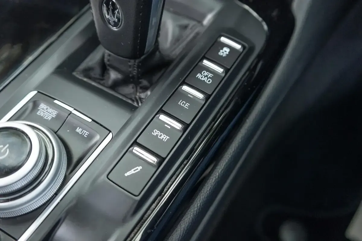 Used Maserati Levante GT 330 HP (242 kW) 2022 Grey SUV