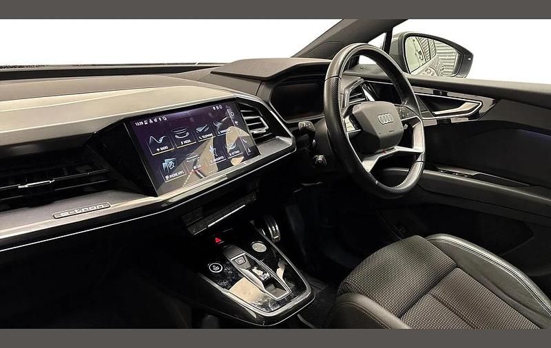 Used Audi Q4 e-tron S-Line 219 kW (299 HP) 2022 Grey SUV