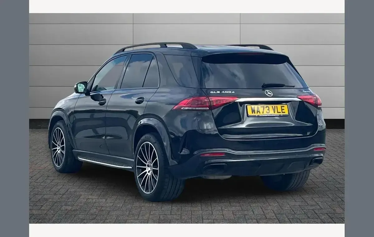 Used Mercedes GLE400 AMG line 325 HP (239 kW) 2023 Black SUV
