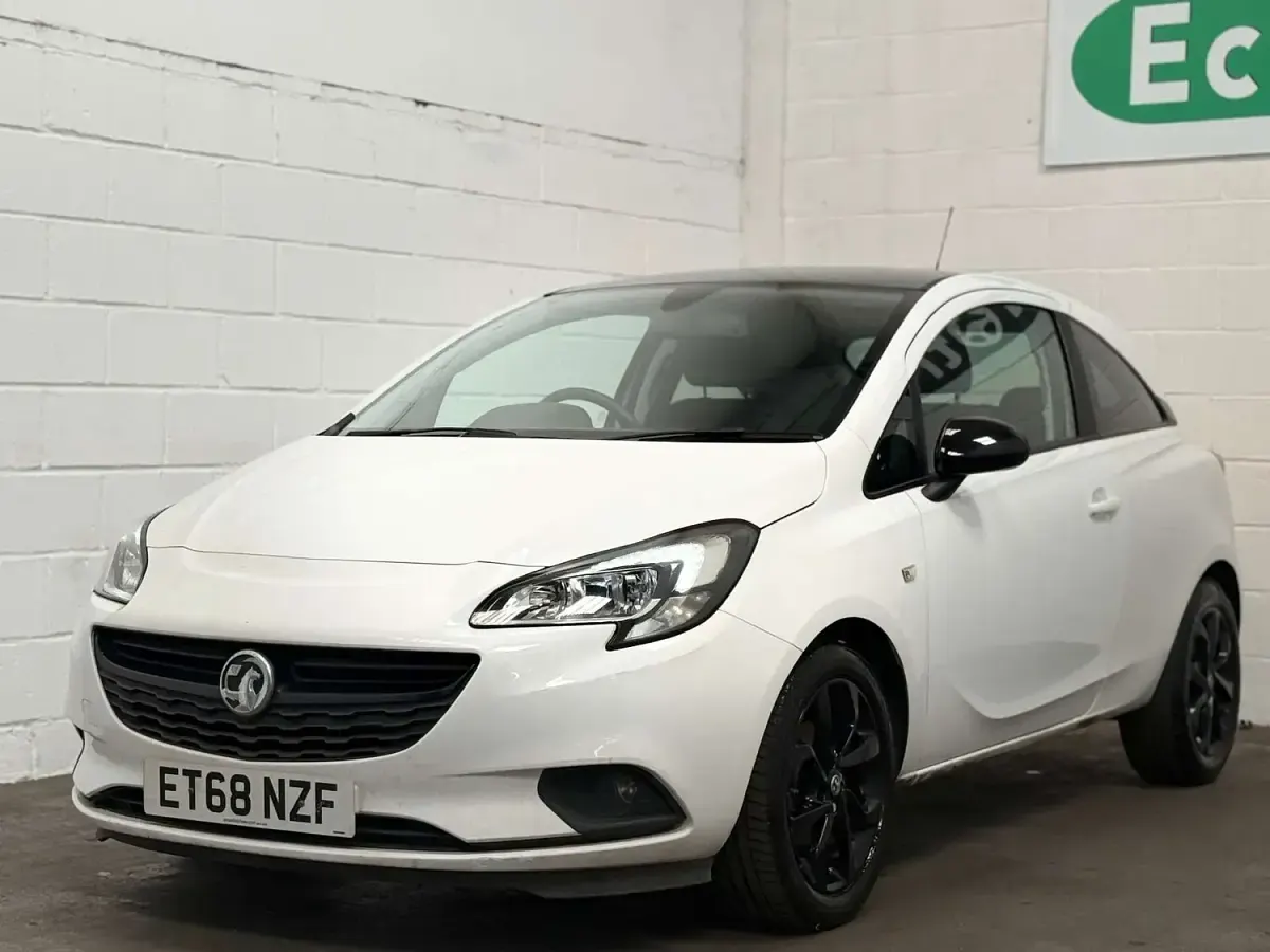Used Vauxhall Corsa 2019 White Hatchback