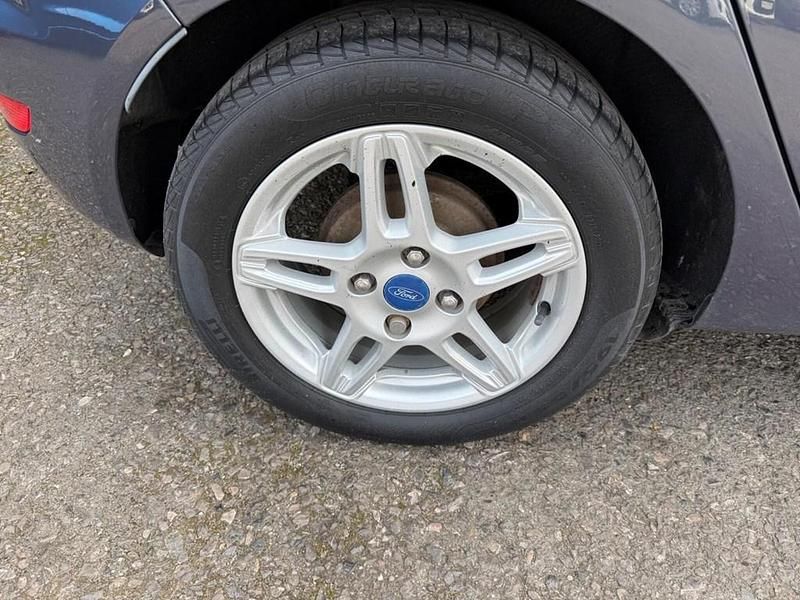 Used Ford Fiesta Zetec 2013 Grey Hatchback