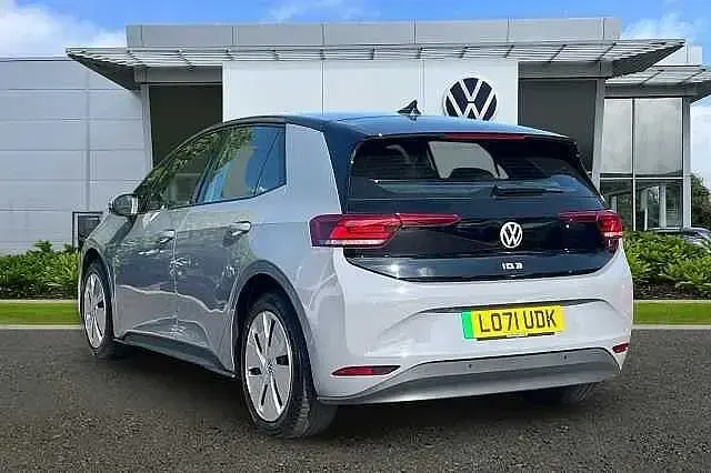 Usado VW ID.3 Pro Performance 150 kW (204 CV) 2022 Gris Utilitario