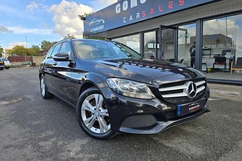 Black Used 2015 Mercedes C220 SE Estate | £6,999 (Fair price) - Image 1/1
