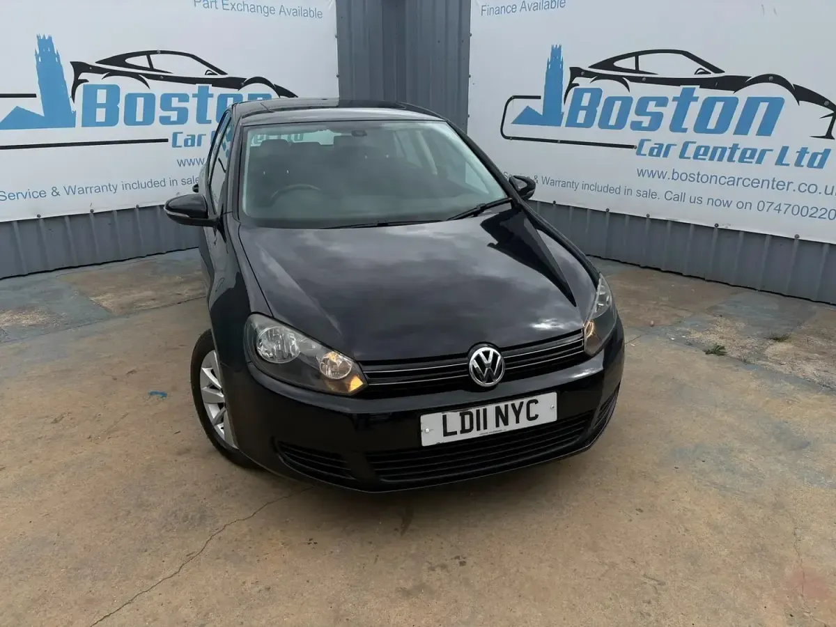 Used VW Golf VI Match 105 HP (77 kW) 2011 Black Hatchback