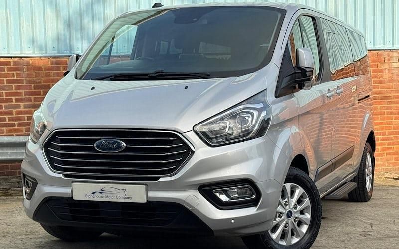 Used 2023 Ford Tourneo Zetec MPV | £22,000 (Fair price) - Image 1/4