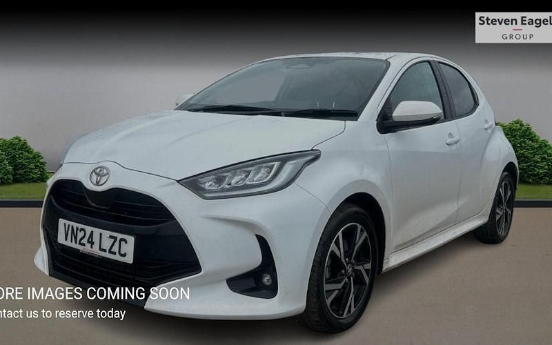 Used Toyota Yaris Hybrid Design 116 HP (85 kW) 2026 Hatchback