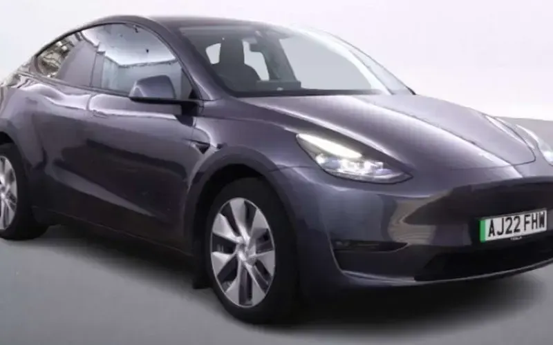 Used Tesla Model Y Long Range AWD 286 kW (389 HP) 2025 SUV