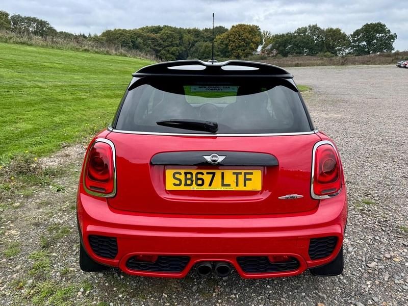 Used Mini John Cooper Works Hatch 231 HP (169 kW) 2017 Red Hatchback