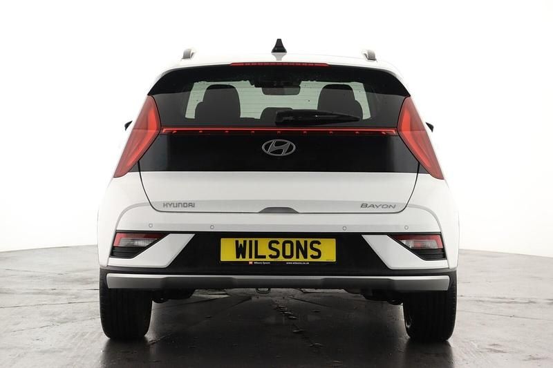 Used Hyundai Bayon Premium 2024 White SUV