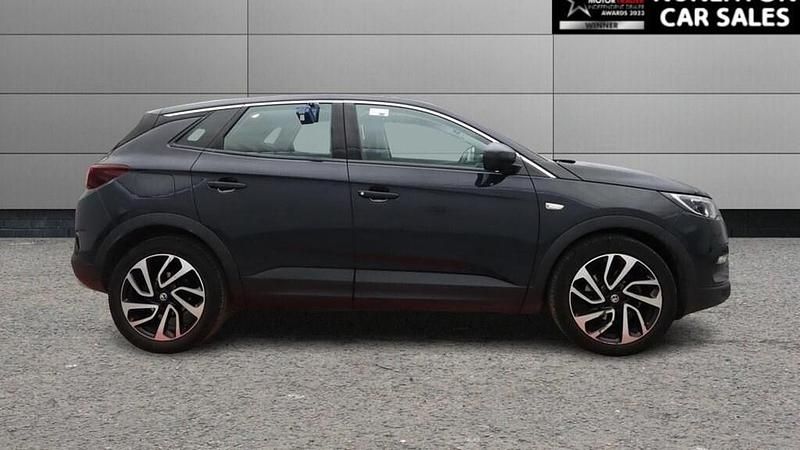 Used Vauxhall Grandland X Elite 130 HP (95 kW) 2019 Grey SUV