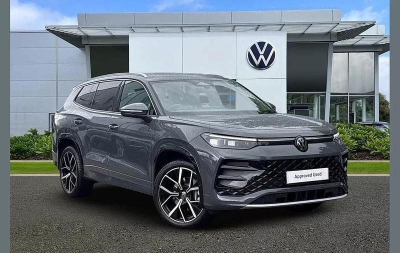Grey Used 2025 VW Tayron R-line SUV | £40,950 (Fair price) - Image 1/4
