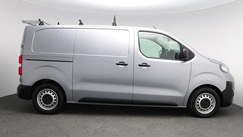 Used Peugeot e-Expert 100 kW (136 HP) 2022 Grey Van