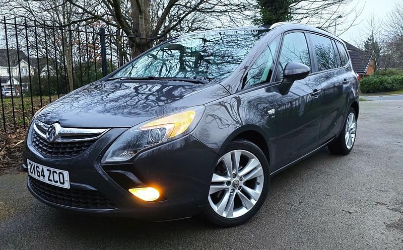 Grey Used 2014 Vauxhall Zafira SRi MPV | £3,290 (Fair price) - Image 1/4