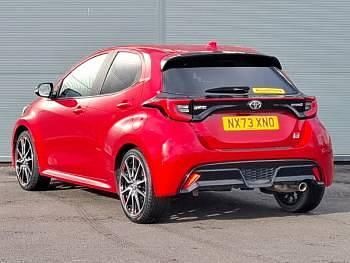 Used Toyota Yaris Hybrid Sport 116 HP (85 kW) 2023 Red Hatchback