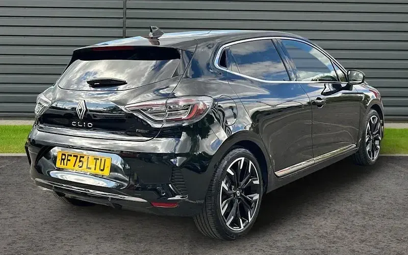 New Renault Clio Techno 143 HP (105 kW) 2025 Hatchback