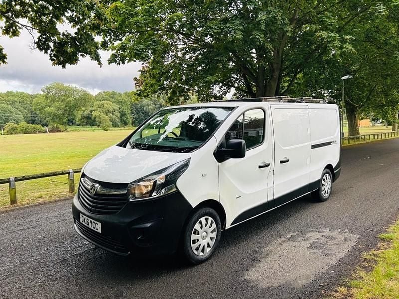 White Used 2016 Vauxhall Vivaro Van | £2,850 (Super price) - Image 1/4